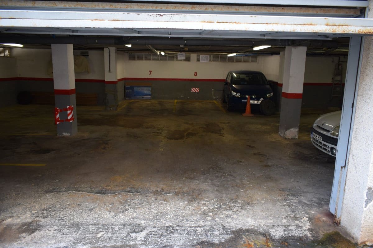 Garage for sale in El Vendrell - € 10,000 (Ref: 7405926)