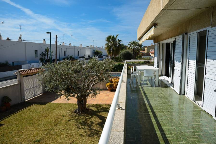 4 soveværelse Villa til salg i Calafell med swimmingpool garage - € 550.000 (Ref: 7405962)