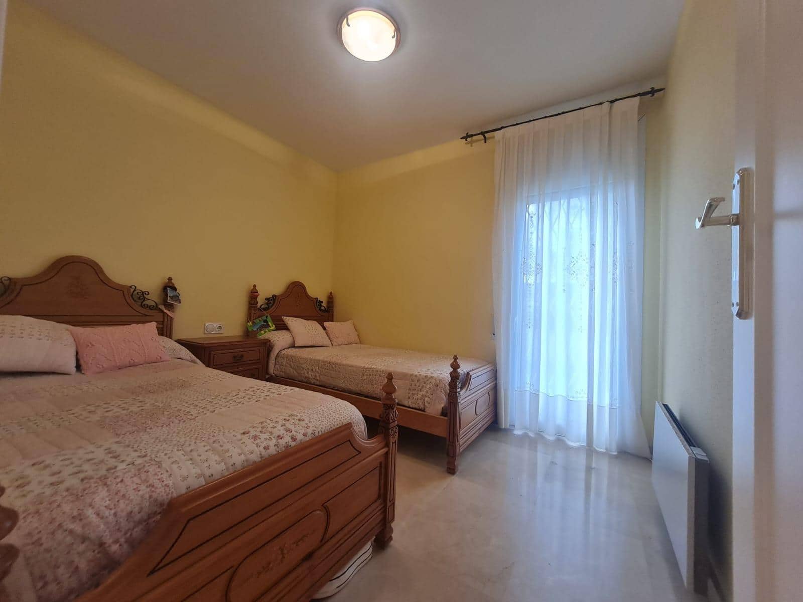 3 makuuhuone Huoneisto myytävänä paikassa Calafell mukana uima-altaan - 495 000 € (Ref: 7406003)