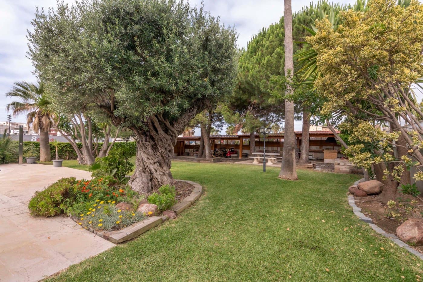 6 bedroom Villa for sale in Segur de Calafell, Calafell with pool garage € 1,200,000 (Ref