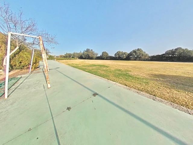 5 soveværelse Villa til salg i Les Pedreres, Santa Oliva med swimmingpool - € 675.000 (Ref: 7421267)