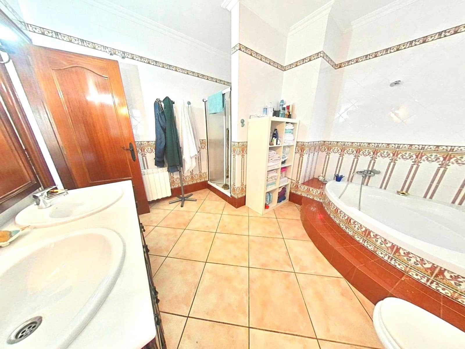 5 soveværelse Villa til salg i Les Pedreres med swimmingpool - € 675.000 (Ref: 7421267)