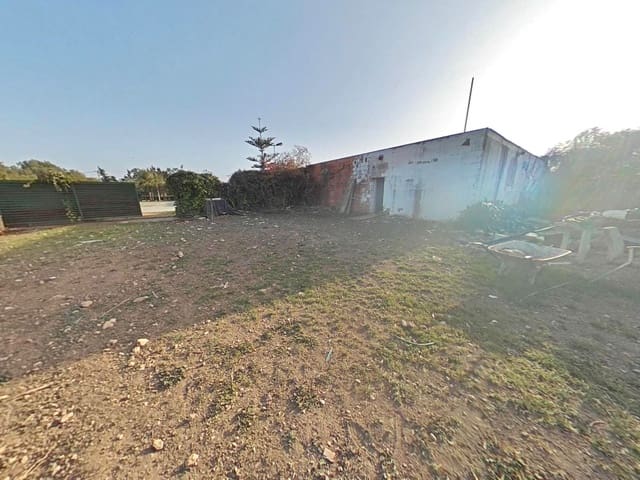 5 soveværelse Villa til salg i Les Pedreres, Santa Oliva med swimmingpool - € 675.000 (Ref: 7421267)