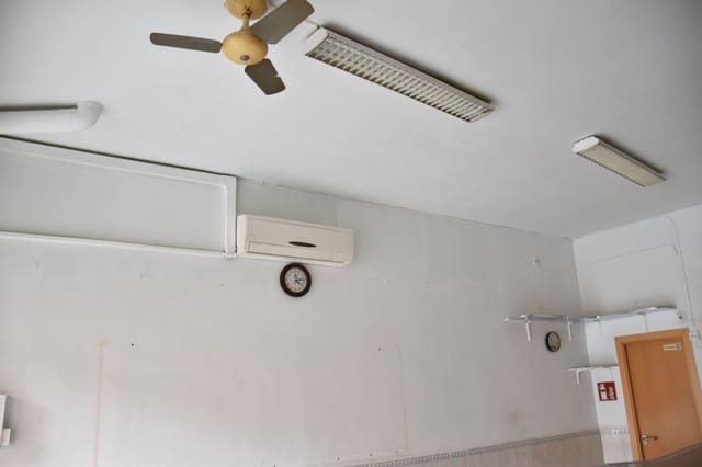 Local Commercial à vendre à El Vendrell - 45 000 € (Ref: 7683003)