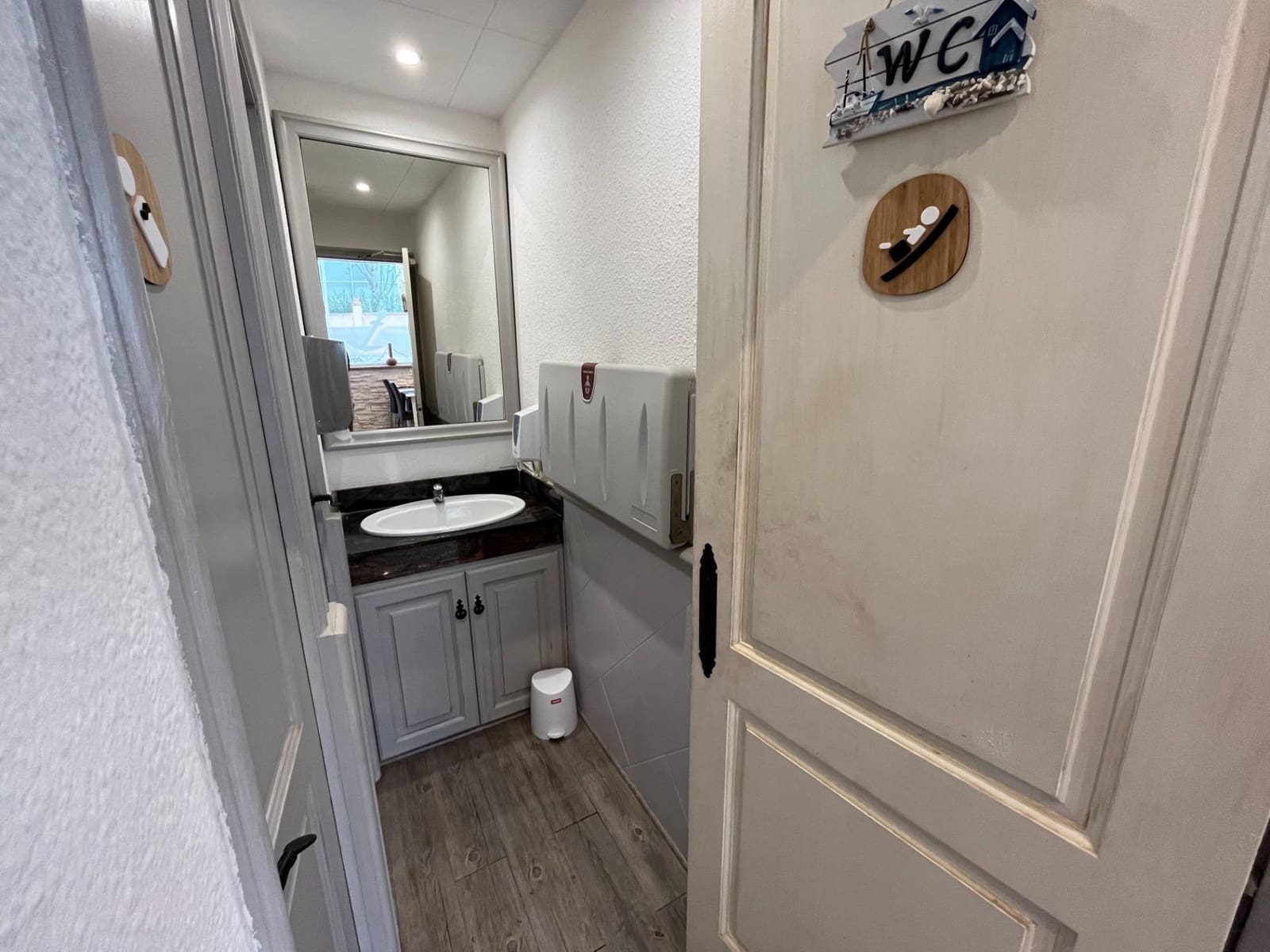 2 soveværelse Erhverv til salg i El Vendrell med swimmingpool - € 140.000 (Ref: 7996591)