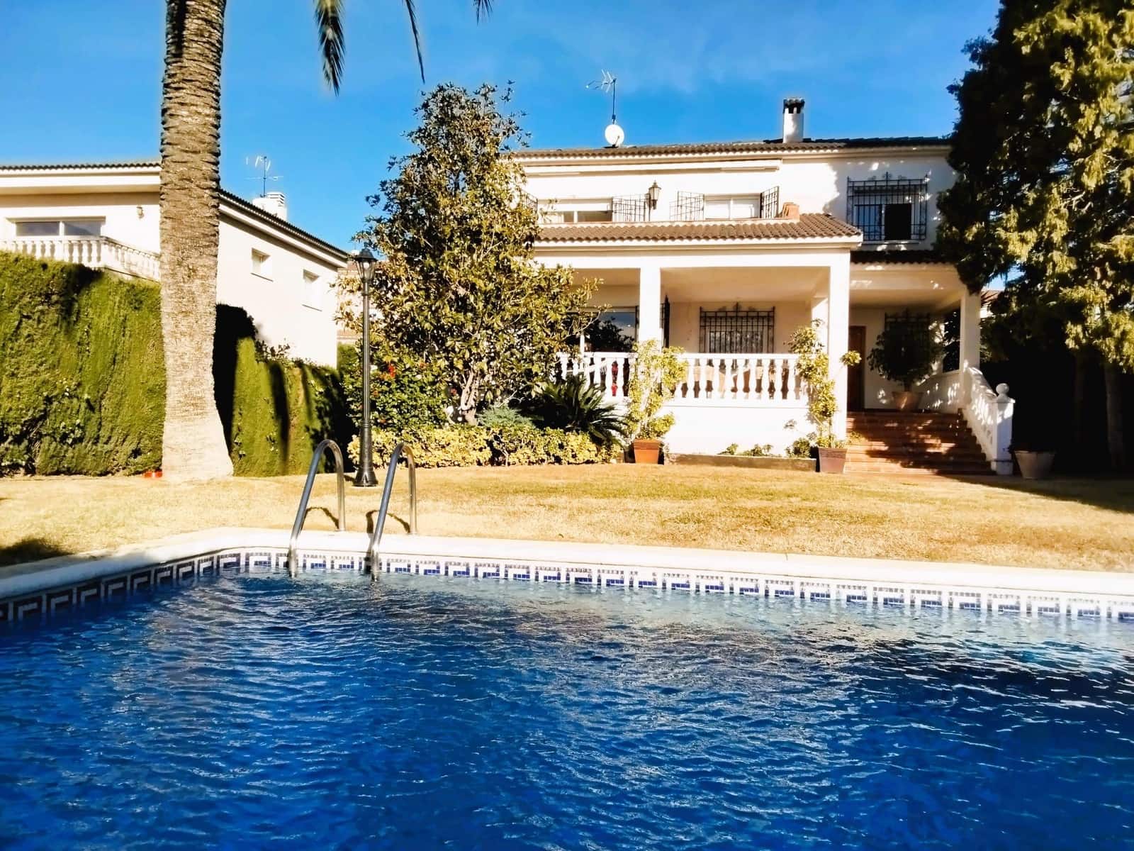 5 slaapkamer Villa te koop in El Vendrell met zwembad garage - € 550.000 (Ref: 8041630)