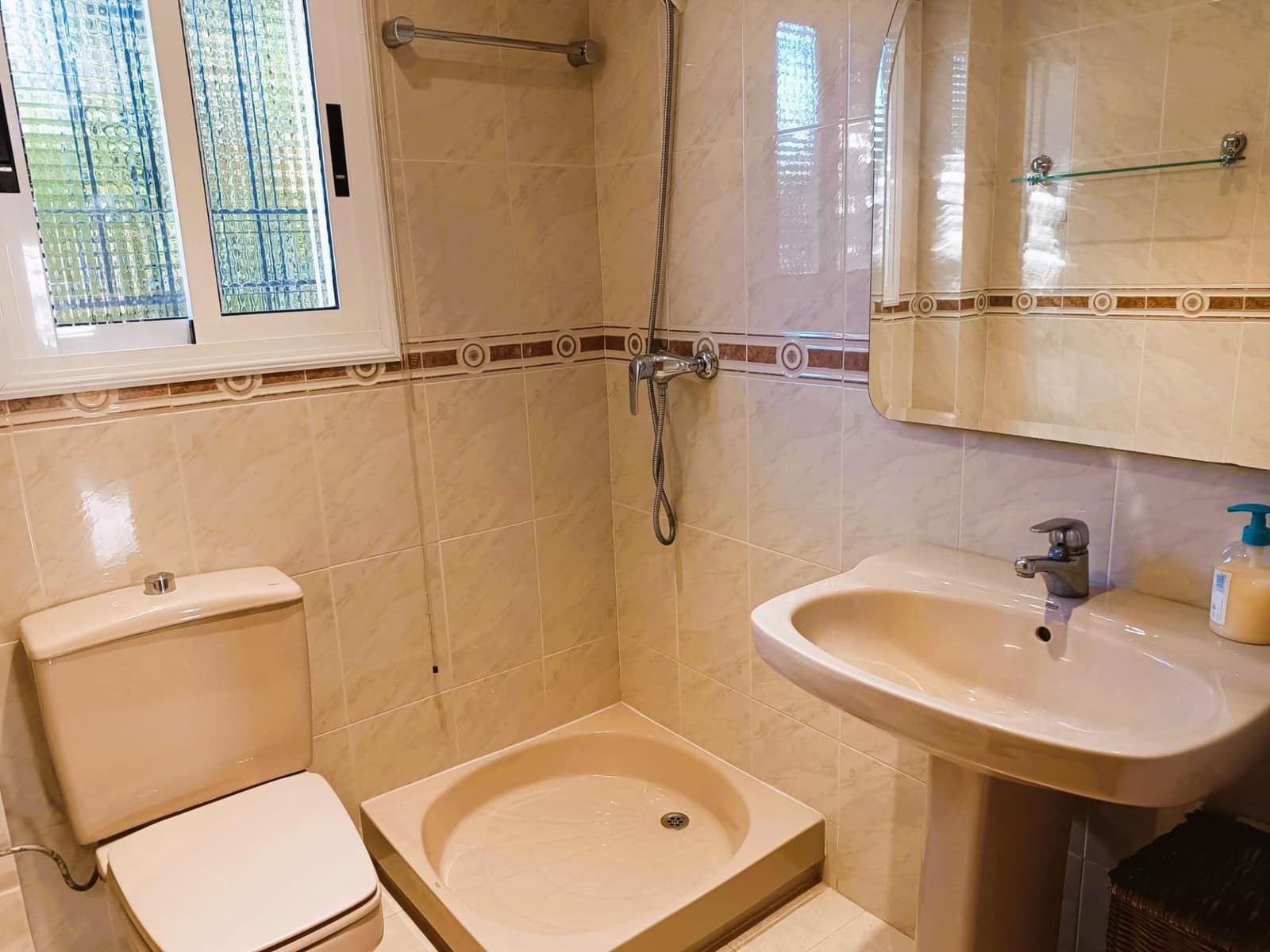 5 slaapkamer Villa te koop in El Vendrell met zwembad garage - € 550.000 (Ref: 8041630)