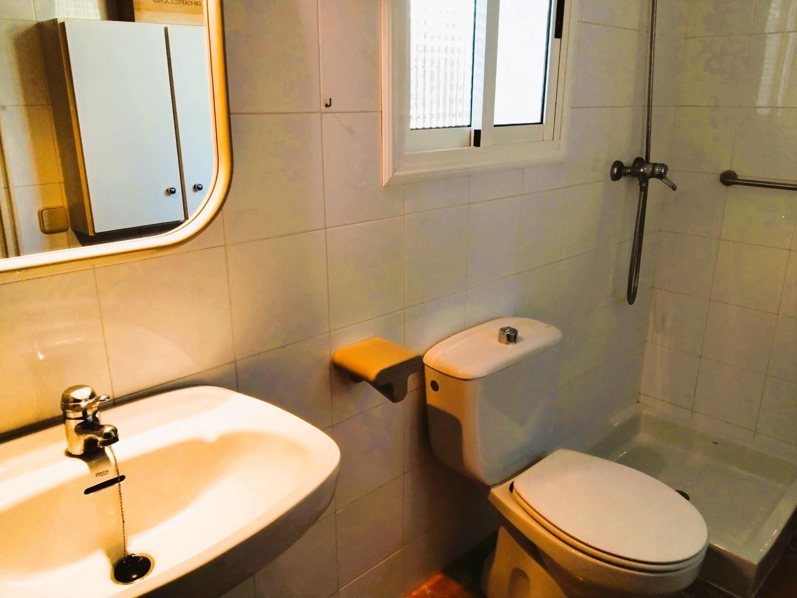 5 slaapkamer Villa te koop in El Vendrell met zwembad garage - € 550.000 (Ref: 8041630)