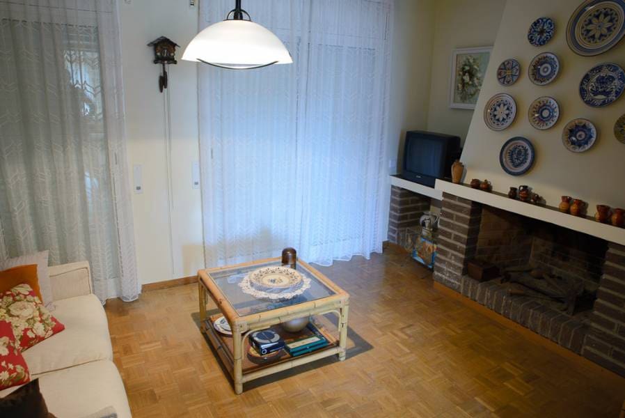 4 makuuhuone Huvila myytävänä paikassa Calafell mukana uima-altaan 
autotalli - 550 000 € (Ref: 8226466)