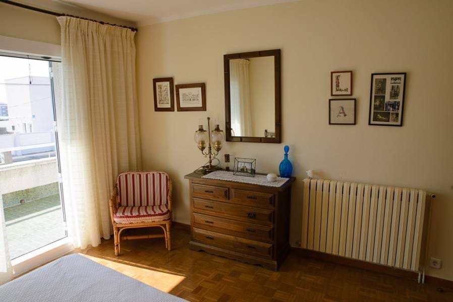 4 makuuhuone Huvila myytävänä paikassa Calafell mukana uima-altaan 
autotalli - 550 000 € (Ref: 8226466)