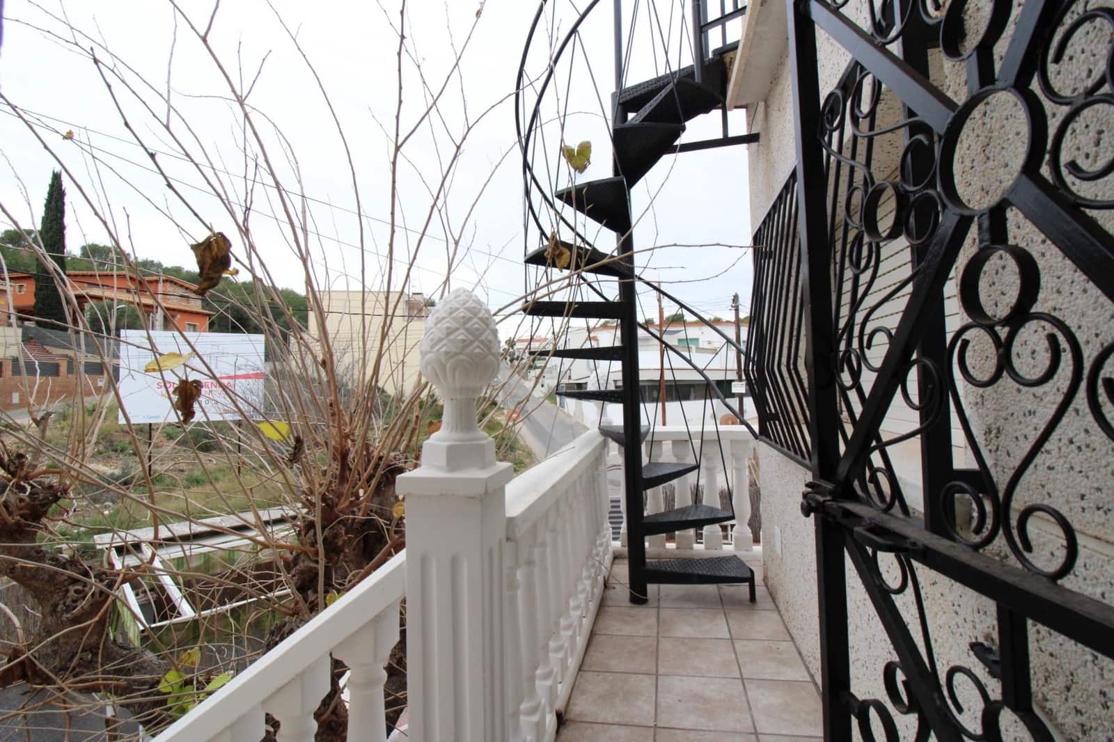 4 quarto Moradia Geminada para venda em Cunit - 260 000 € (Ref: 8318309)