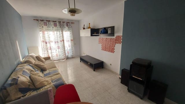 2 bedroom Penthouse for sale in El Vendrell - € 145,000 (Ref: 8687653)