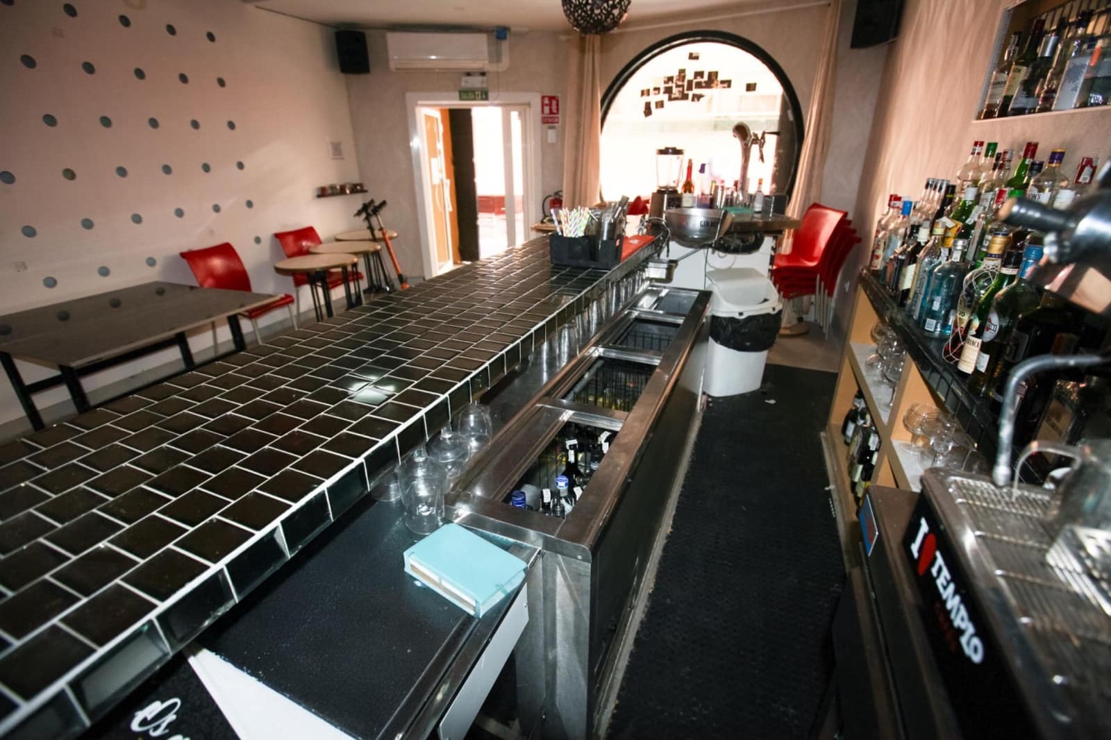 Erhverv til salg i Calafell - € 119.000 (Ref: 8827732)