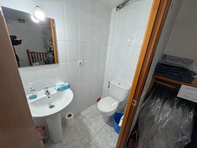 Local Commercial à vendre à El Vendrell - 120 000 € (Ref: 8917977)