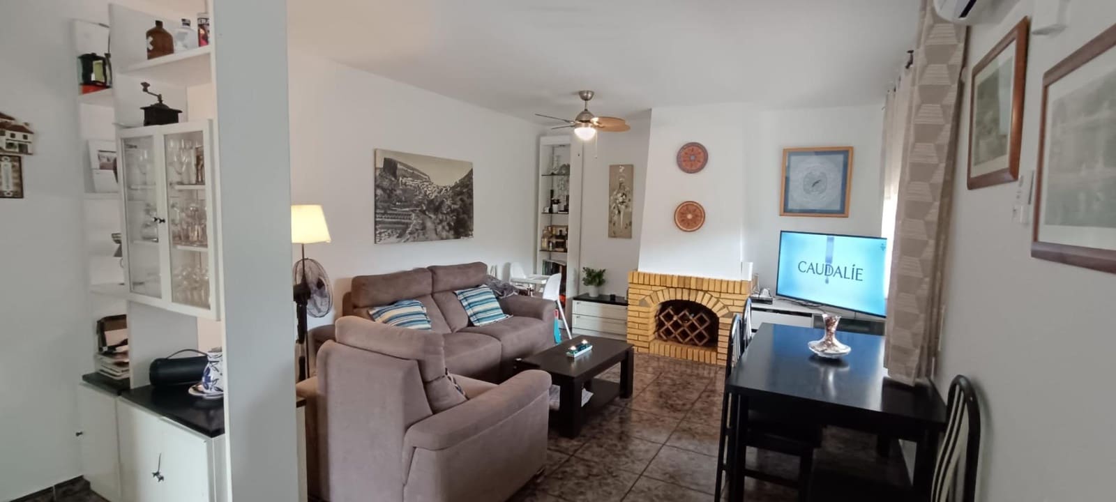 4 soveværelse Finca/Landehus til salg i Olivella med swimmingpool garage - € 330.000 (Ref: 8982441)