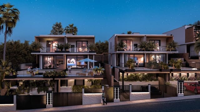 4 sovrum Semi-fristående Villa till salu i Segur de Calafell, Calafell med pool - 445 000 € (Ref: 9008590)