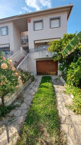 4 sovrum Radhus till salu i Segur de Calafell, Calafell med garage - 265 000 € (Ref: 9057681)