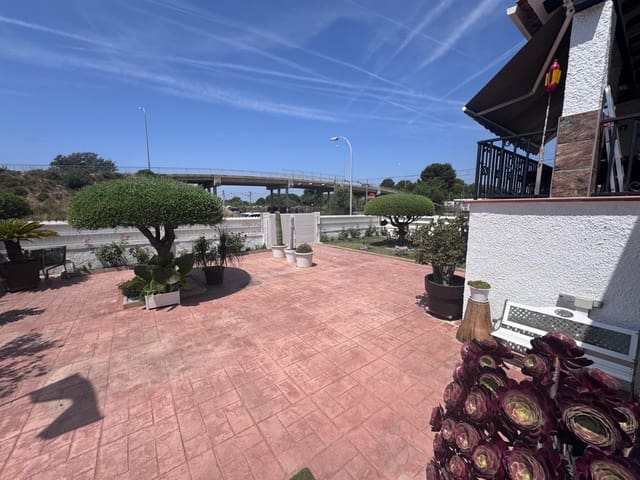 3 soverom Villa til salgs i Creixell med svømmebasseng garasje - € 490 000 (Ref: 9073505)