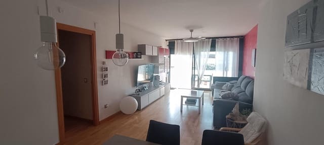 3 makuuhuone Asunto myytävänä paikassa Cunit mukana uima-altaan 
autotalli - 289 000 € (Ref: 9099190)