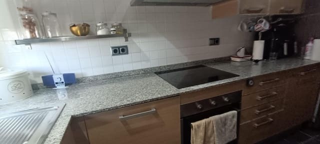 3 makuuhuone Asunto myytävänä paikassa Cunit mukana uima-altaan 
autotalli - 289 000 € (Ref: 9099190)