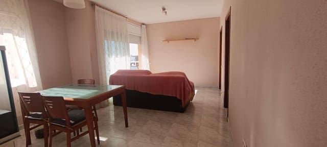 2 makuuhuone Asunto myytävänä paikassa Segur de Calafell, Calafell mukana 
autotalli - 176 000 € (Ref: 9114245)