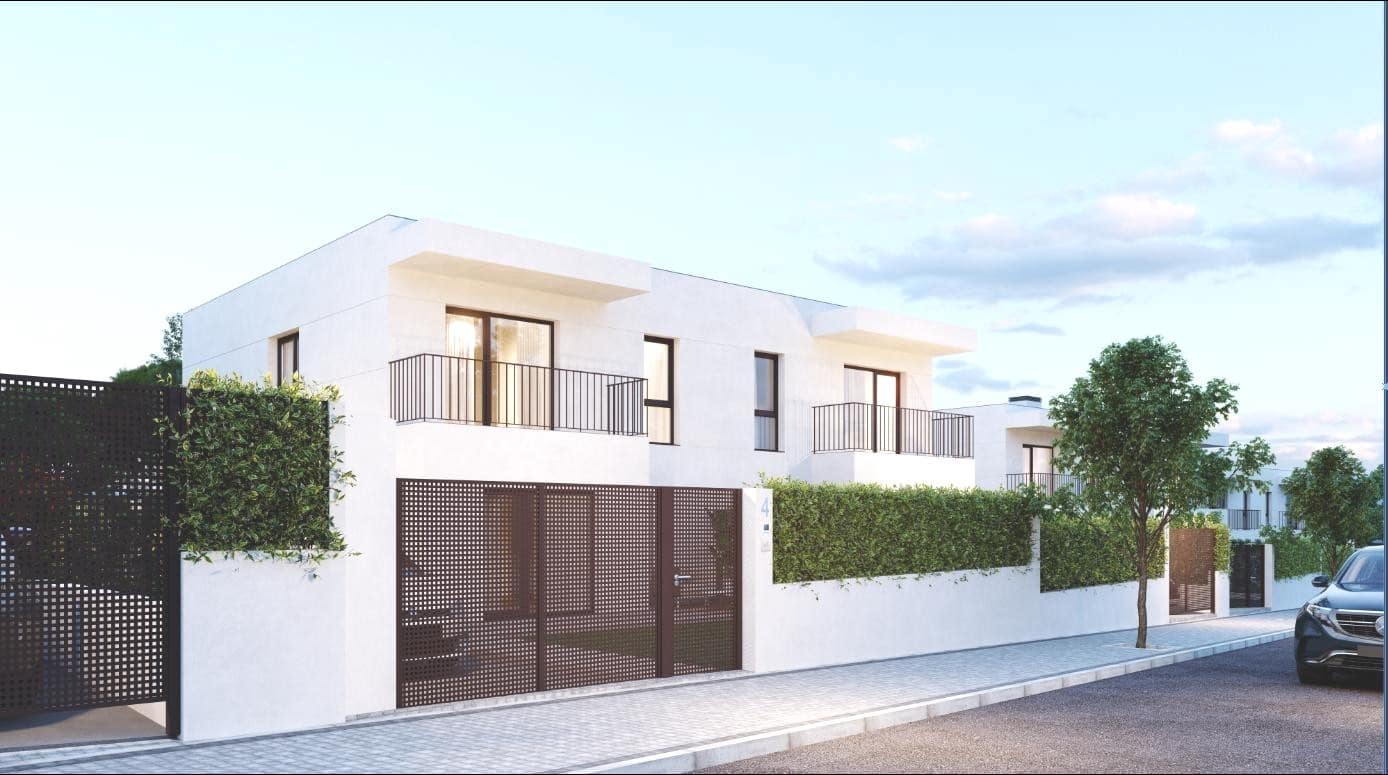 4 soveværelse Rækkehus til salg i Calafell med swimmingpool - € 430.000 (Ref: 9116738)