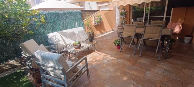 3 bedroom Terraced Villa for sale in Banyeres del Penedès with garage - € 230,000 (Ref: 9161076)