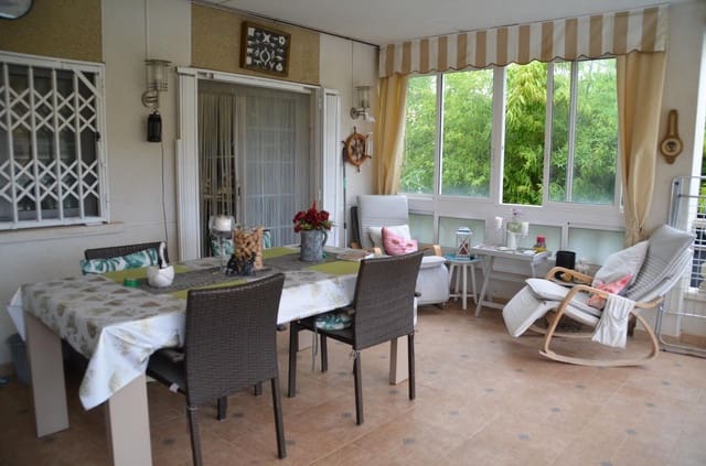 4 bedroom Villa for sale in Segur de Calafell, Calafell with pool garage - € 370,000 (Ref: 9330717)