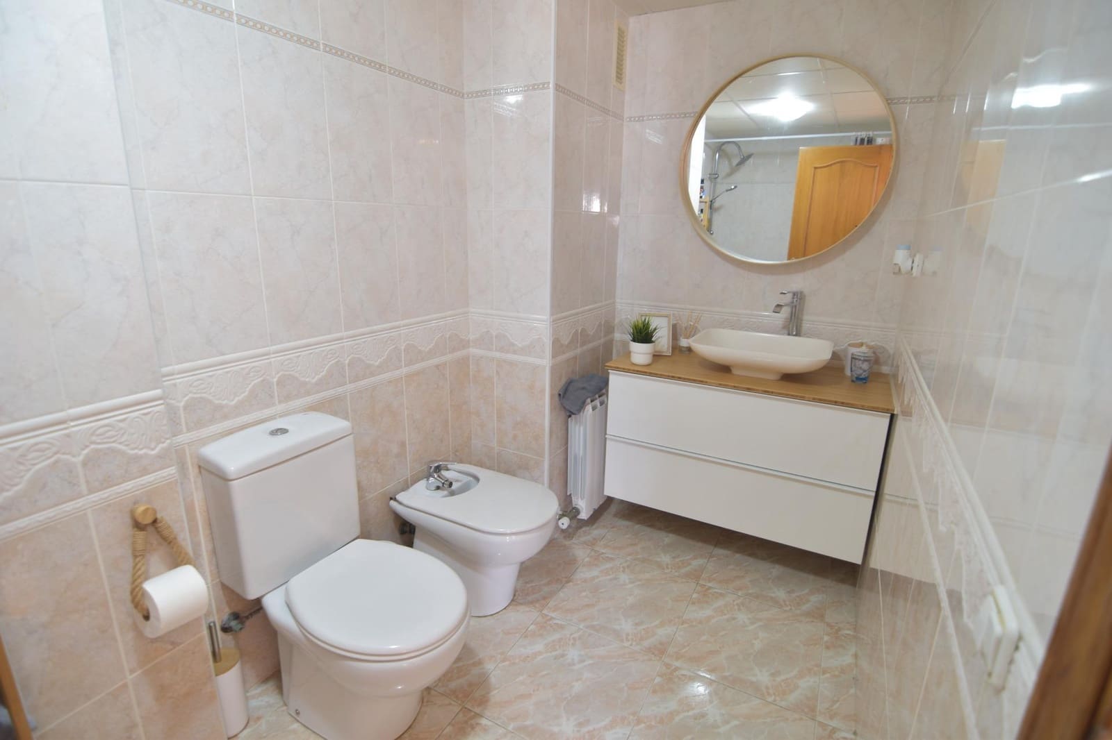 3 bedroom Flat for sale in El Vendrell with pool - € 231,864 (Ref: 9330726)