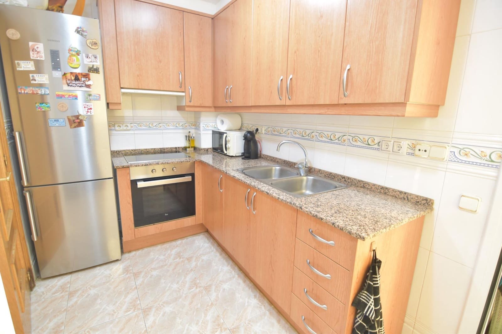 3 bedroom Flat for sale in El Vendrell with pool - € 231,864 (Ref: 9330726)