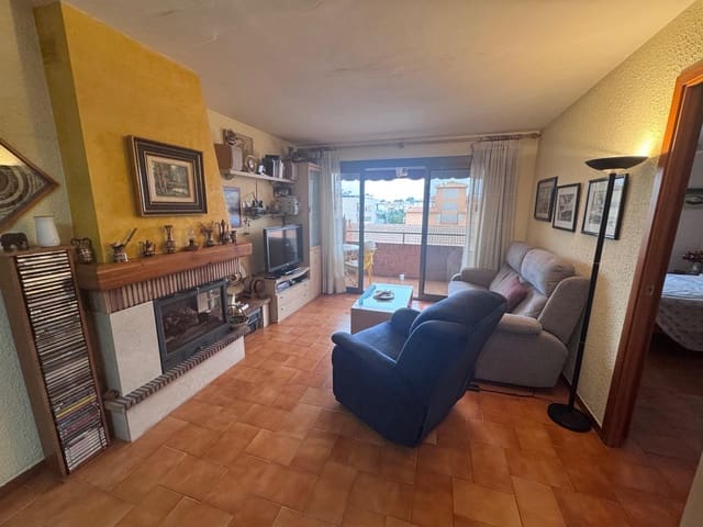 4 sovrum Lägenhet till salu i Torredembarra - 215 000 € (Ref: 9330727)