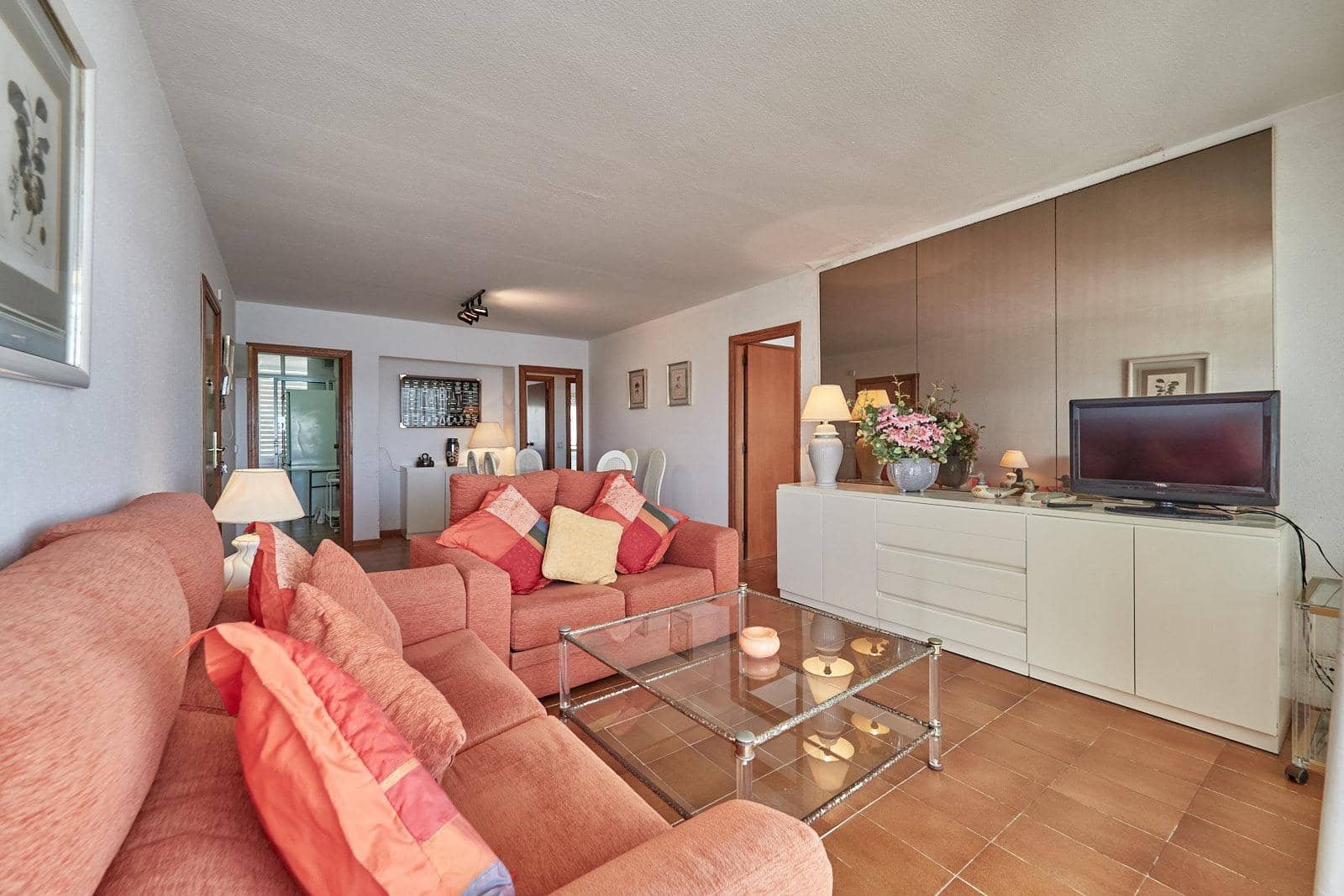 3 makuuhuone Asunto myytävänä paikassa Calafell - 370 000 € (Ref: 9330729)