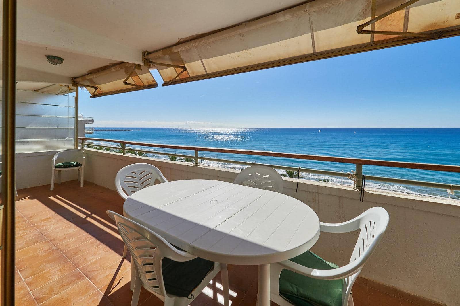 3 makuuhuone Asunto myytävänä paikassa Calafell - 370 000 € (Ref: 9330729)