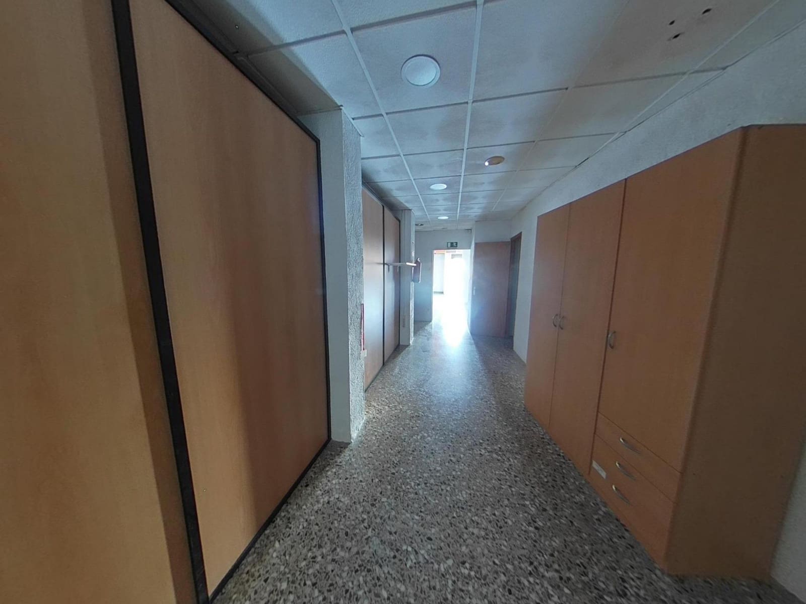 Commercieel te koop in El Vendrell - € 110.000 (Ref: 9330737)