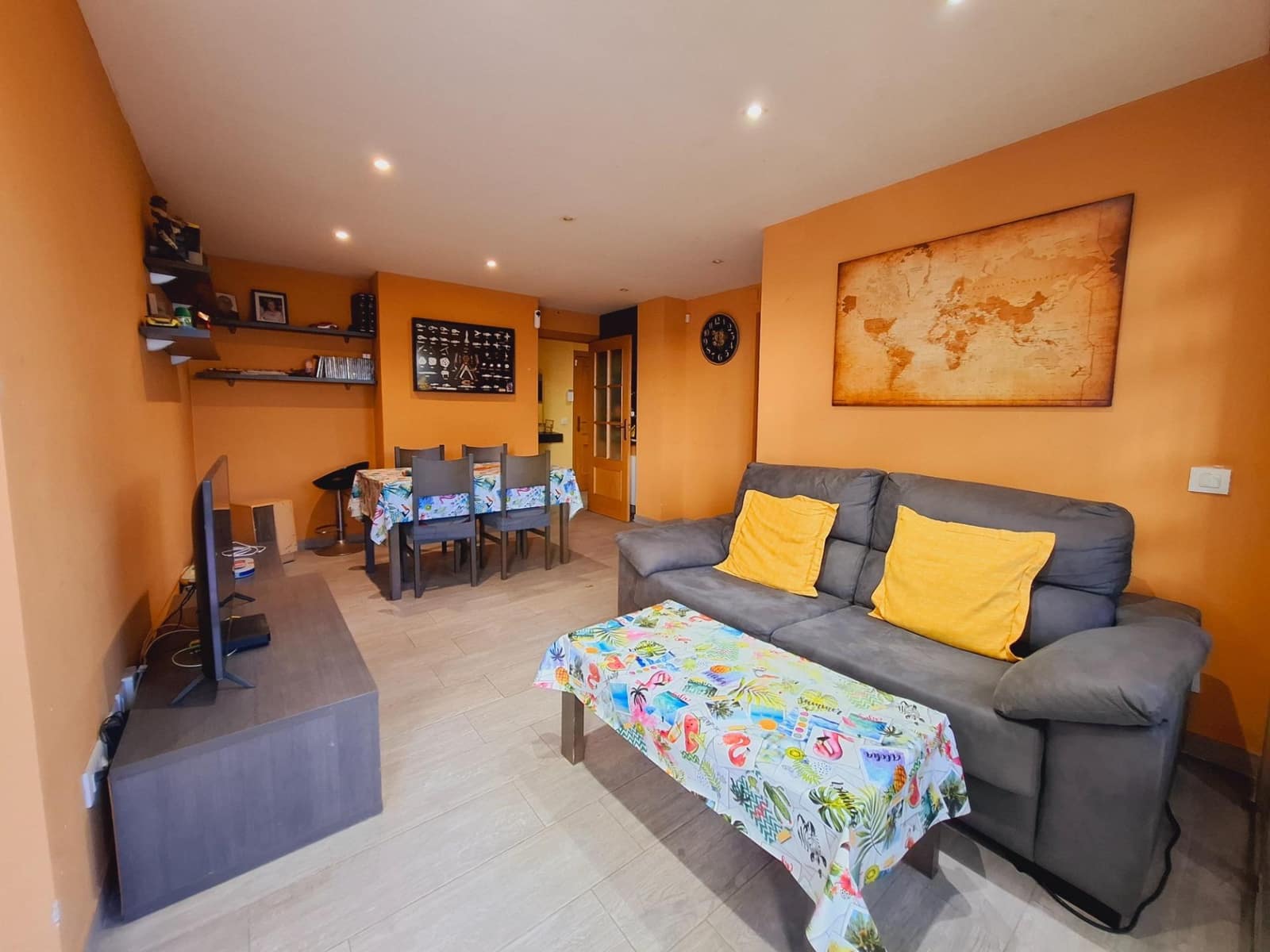 3 bedroom Apartment for sale in Cunit with pool - € 281,000 (Ref: 9330744)