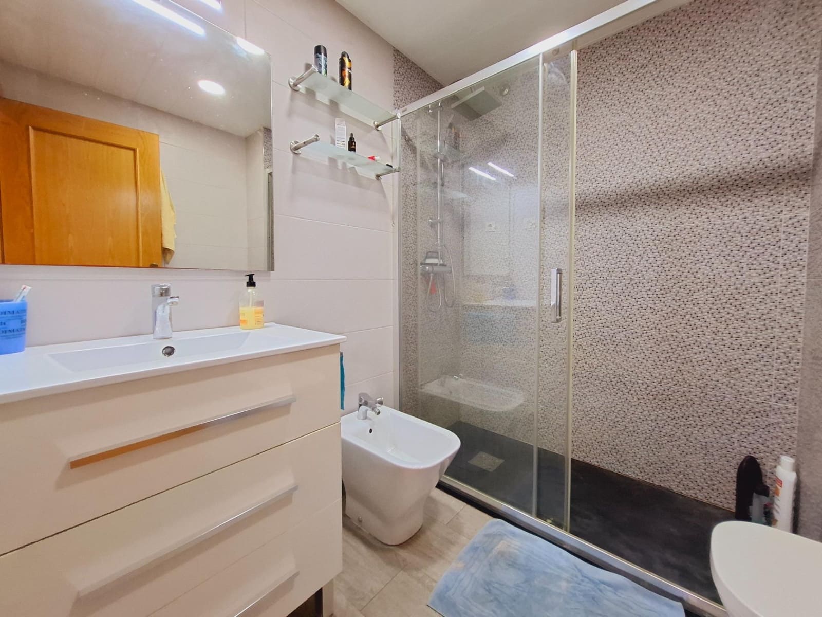 3 bedroom Apartment for sale in Cunit with pool - € 281,000 (Ref: 9330744)