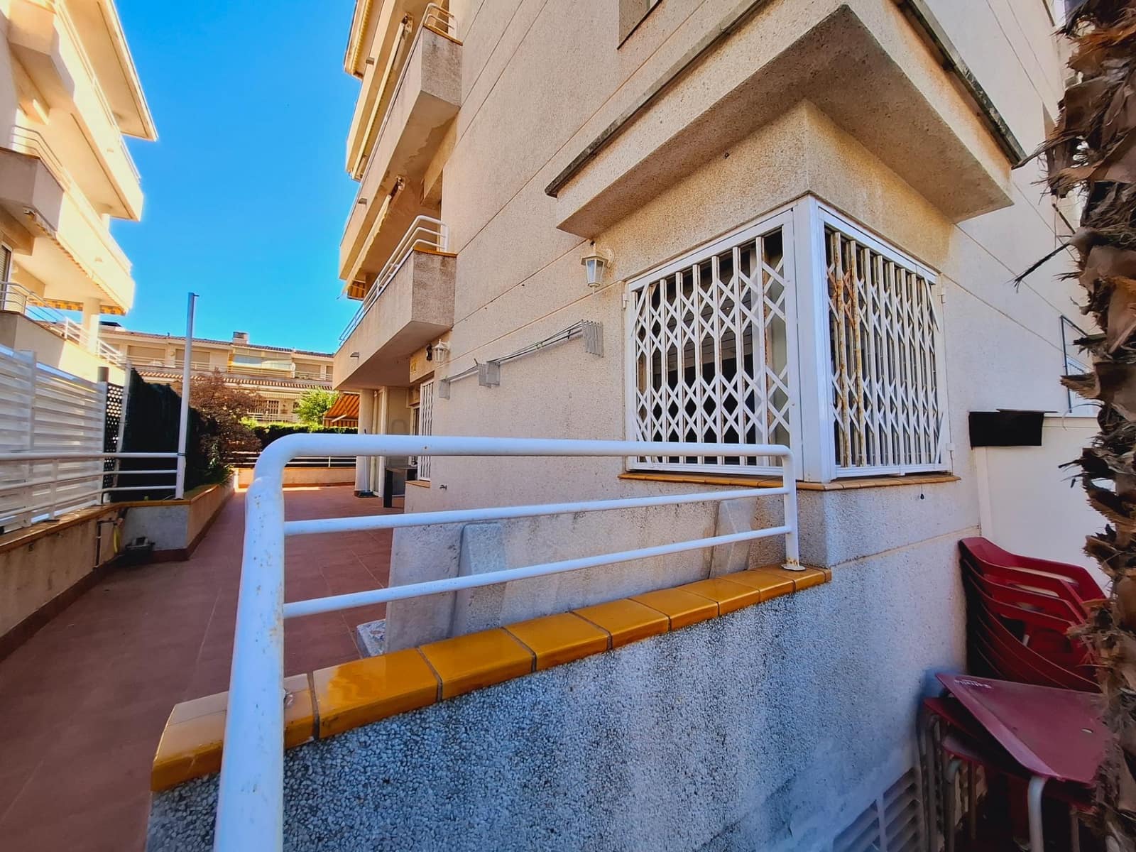 3 bedroom Apartment for sale in Cunit with pool - € 281,000 (Ref: 9330744)