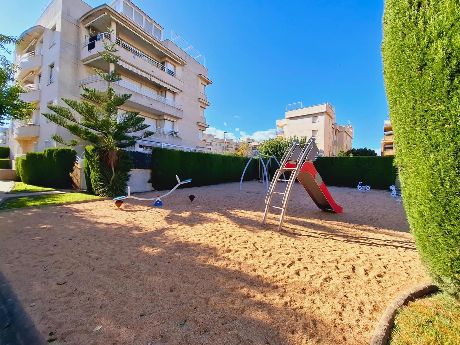 3 bedroom Apartment for sale in Cunit with pool - € 281,000 (Ref: 9330744)