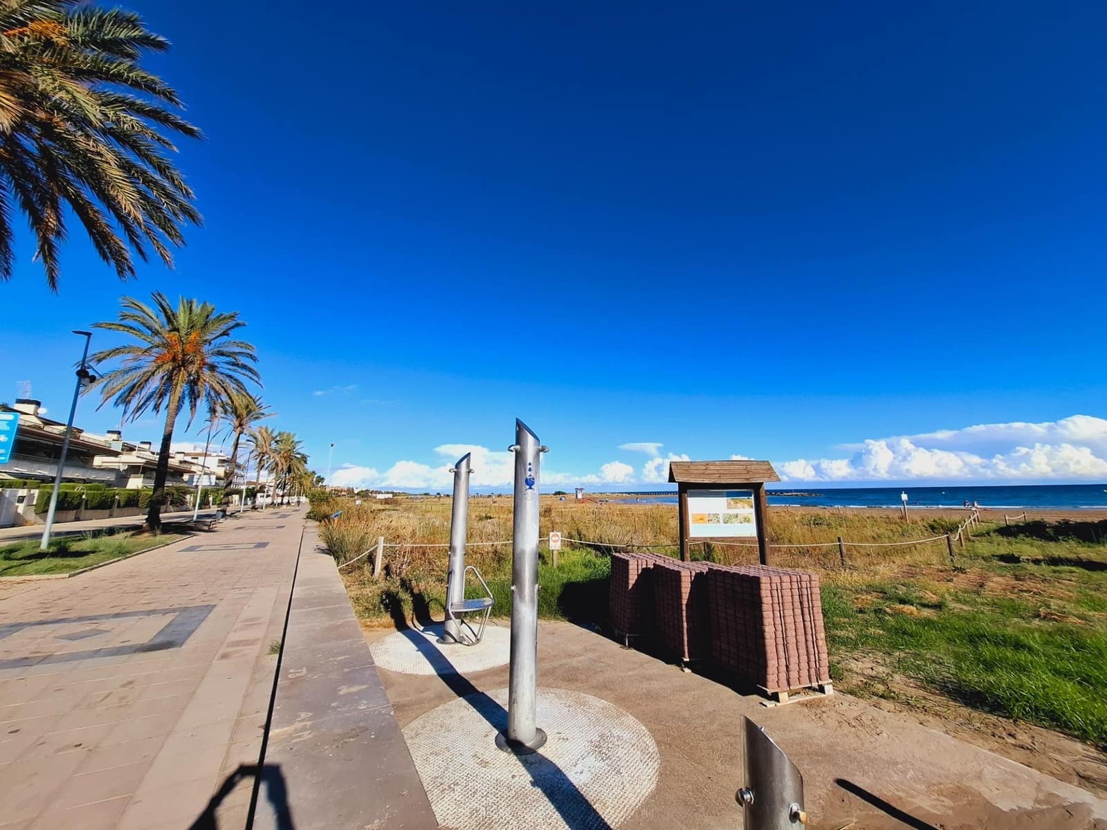 3 bedroom Apartment for sale in Cunit with pool - € 281,000 (Ref: 9330744)