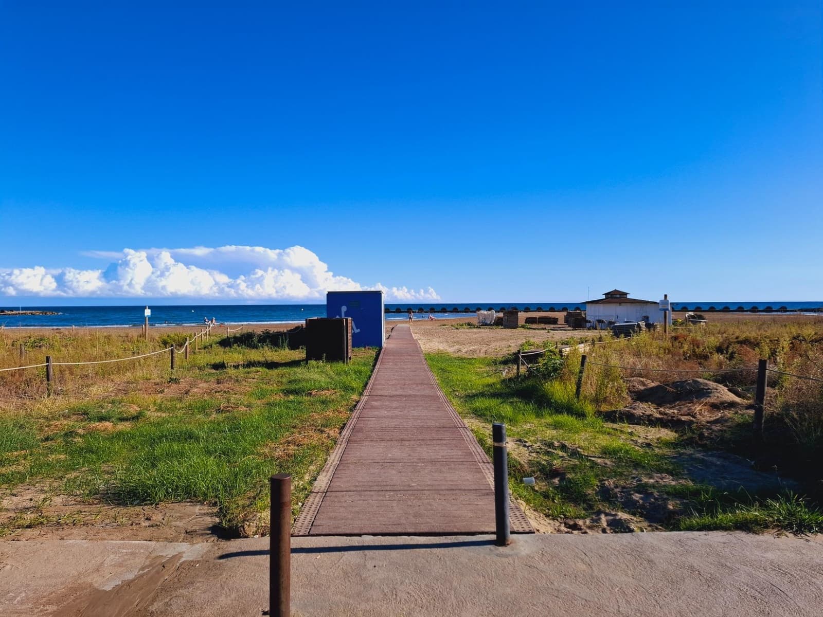 3 bedroom Apartment for sale in Cunit with pool - € 281,000 (Ref: 9330744)