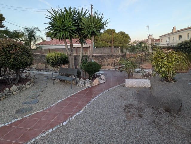 4 sypialnia Willa na sprzedaż w Segur de Calafell, Calafell - 425 000 € (Ref: 9355939)