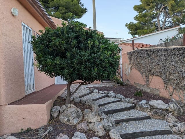 4 sypialnia Willa na sprzedaż w Segur de Calafell, Calafell - 425 000 € (Ref: 9355939)