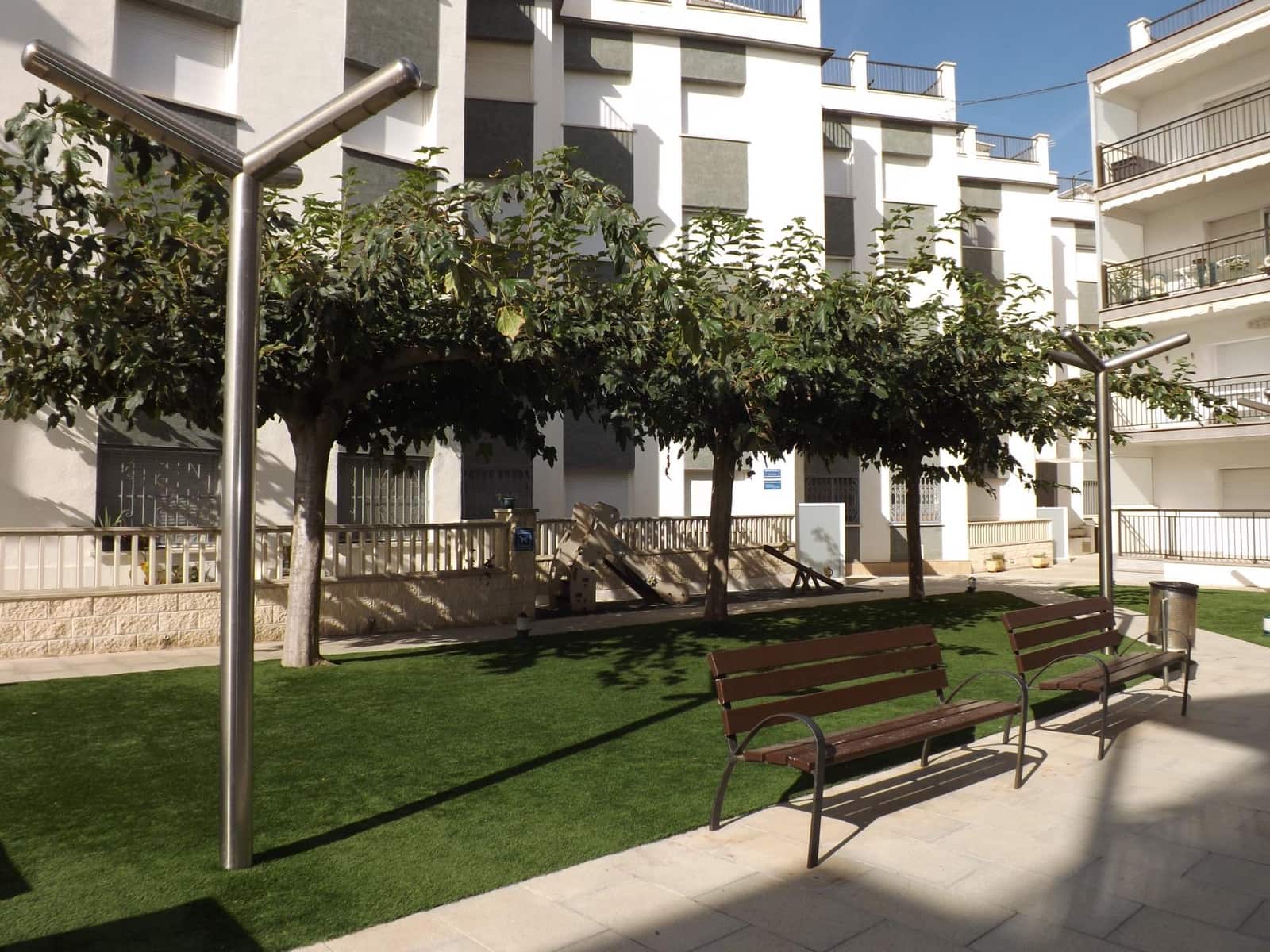 2 slaapkamer Penthouse te koop in Cunit met zwembad - € 249.000 (Ref: 9374355)