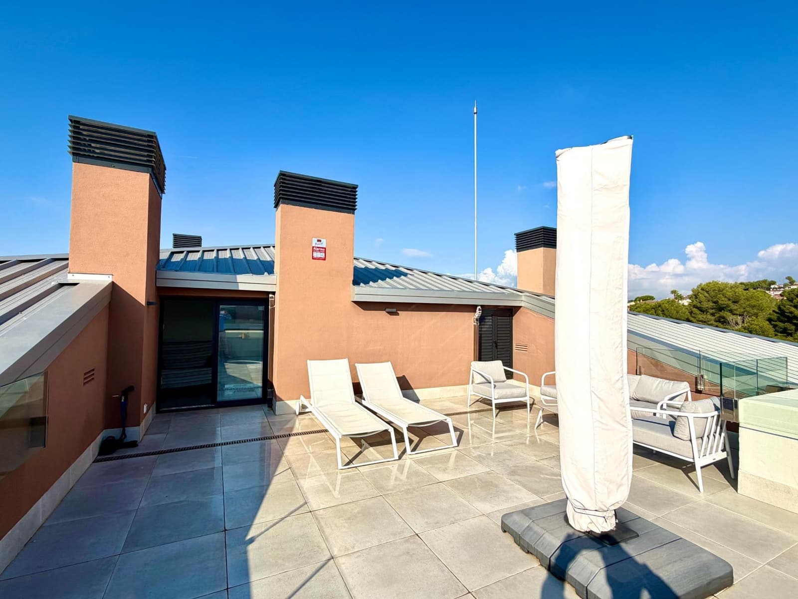 3 soveværelse Penthouse til salg i Calafell med swimmingpool garage - € 399.500 (Ref: 9374356)