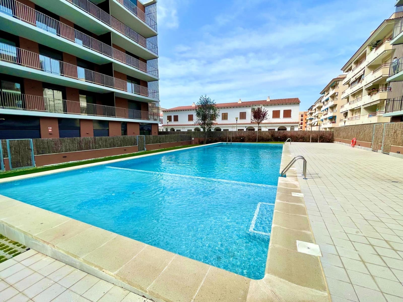 3 soveværelse Penthouse til salg i Calafell med swimmingpool garage - € 399.500 (Ref: 9374356)