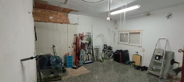 2 bedroom Finca/Country House for sale in Cunit with garage - € 150,000 (Ref: 9375165)