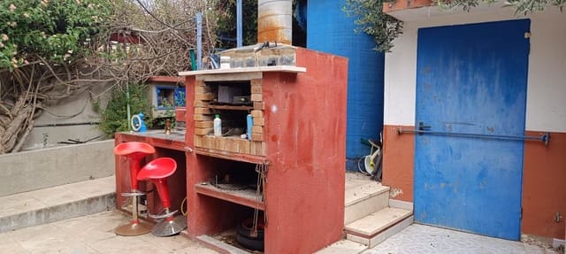 2 bedroom Finca/Country House for sale in Cunit with garage - € 150,000 (Ref: 9375165)