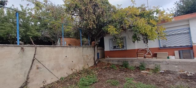 2 bedroom Finca/Country House for sale in Cunit with garage - € 150,000 (Ref: 9375165)