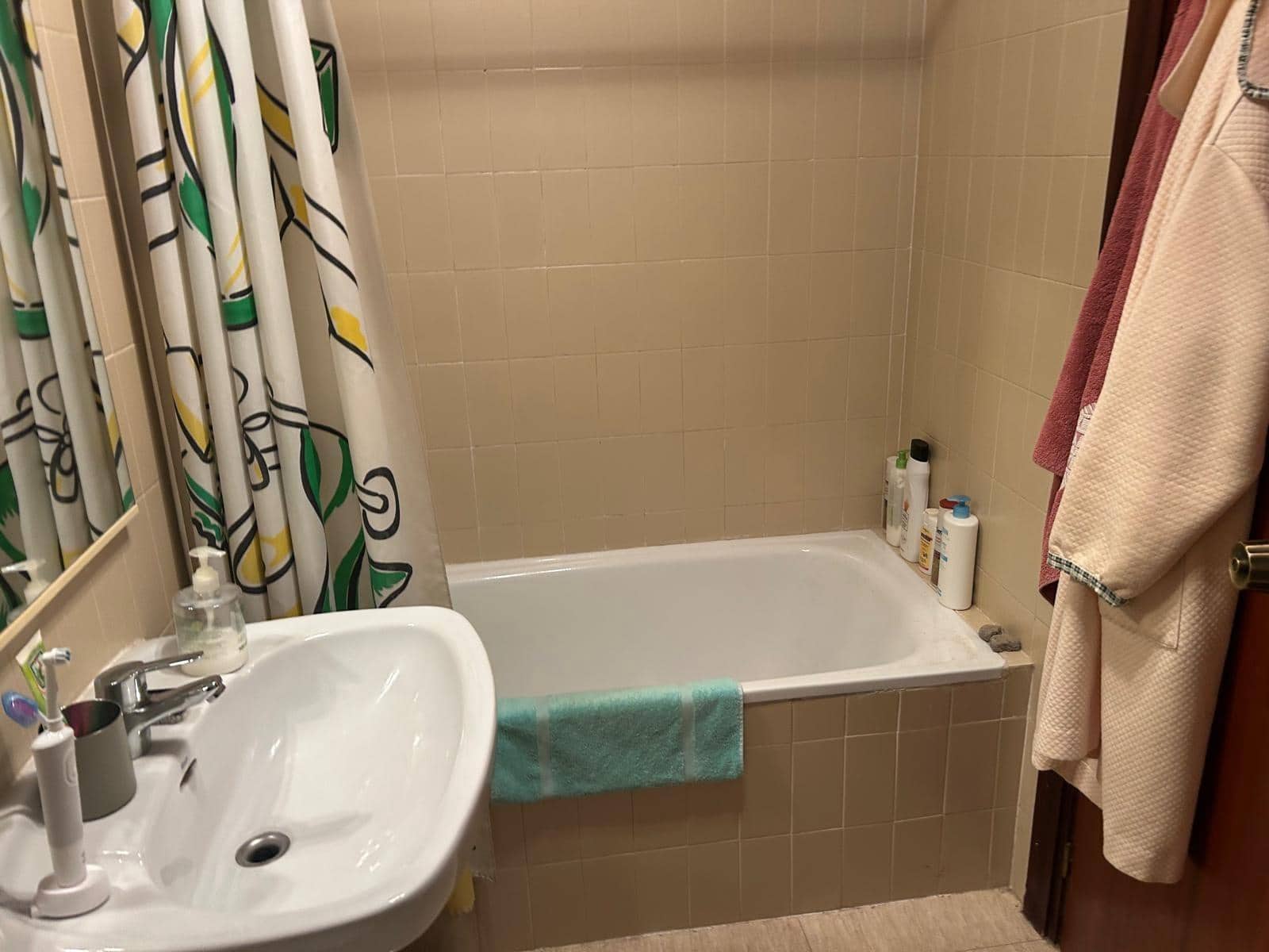 4 sovrum Radhus till salu i Calafell - 269 000 € (Ref: 9406547)