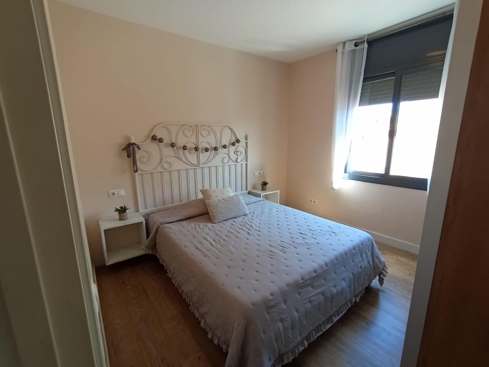 2 bedroom Penthouse for sale in Cunit with pool - € 215,000 (Ref: 9407997)